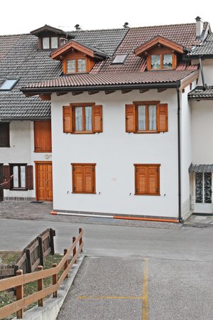Foto esterno in estate Casa Genziana