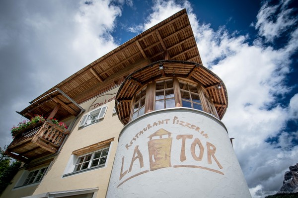 Foto esterno Ristorante Pizzeria La Tor