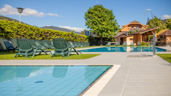 Photo of the outdoor swimming pool