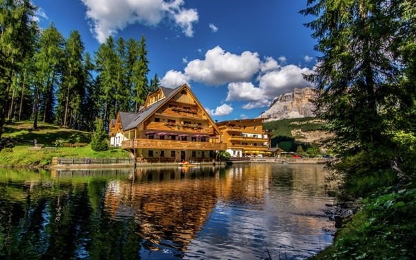 Foto Außenansicht Restaurant Lech da Sompunt