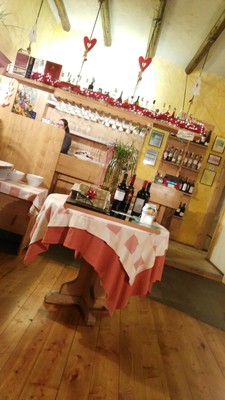 The restaurant Mezzolombardo Travaion
