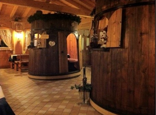 The restaurant Fai della Paganella Keller