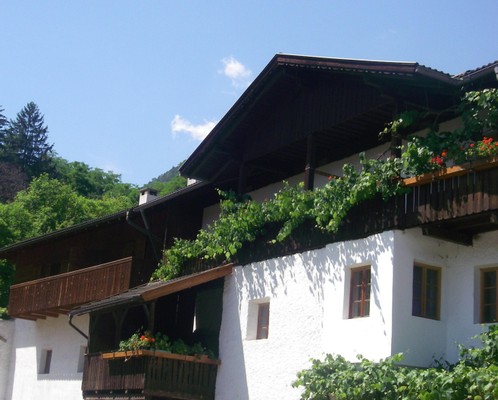 Photo exteriors Farmhouse apartments Vordersteirerhof