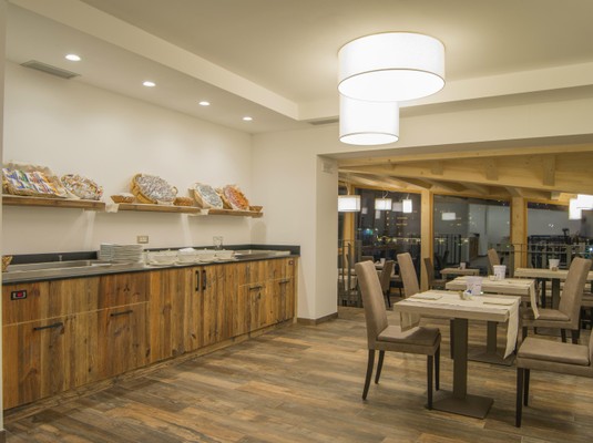 Il ristorante Madonna di Campiglio Caminetto