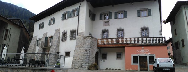 Photo exteriors Hotel Palazzo Lodron Bertelli