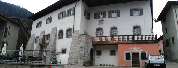 Foto estiva di presentazione Albergo Palazzo Lodron Bertelli
