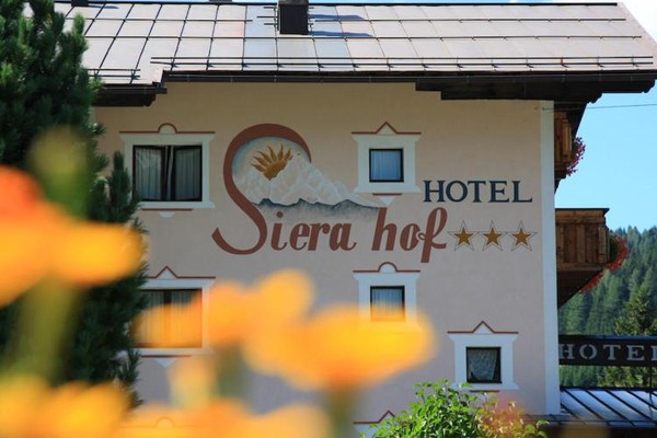 Foto Außenansicht Hotel Siera Hof