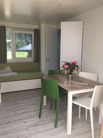 La zona giorno Alpin Haus - B&B + Appartamenti