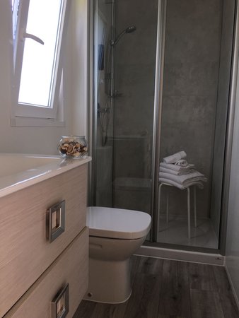 Foto del bagno B&B + Appartamenti Alpin Haus