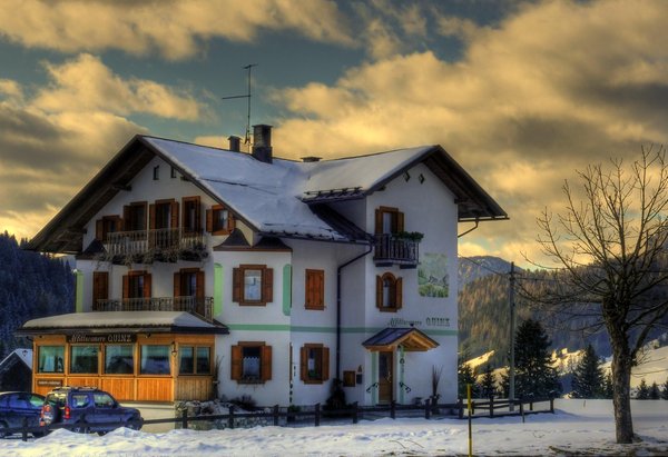 Foto esterno in inverno Quinz