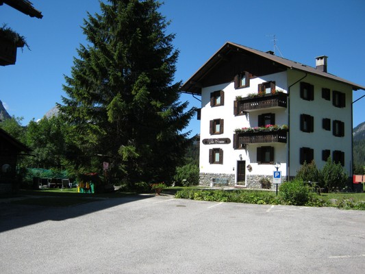 Foto Außenansicht Ferienwohnungen Villa Firmina