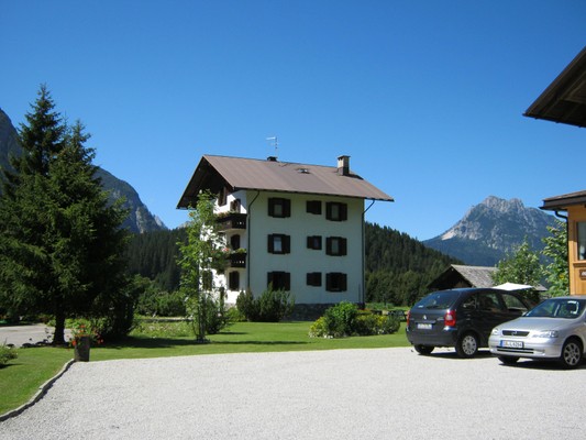 Foto Außenansicht Ferienwohnungen Villa Firmina
