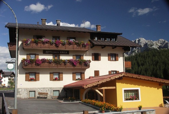 Foto Außenansicht Bed & Breakfast Villa Erika
