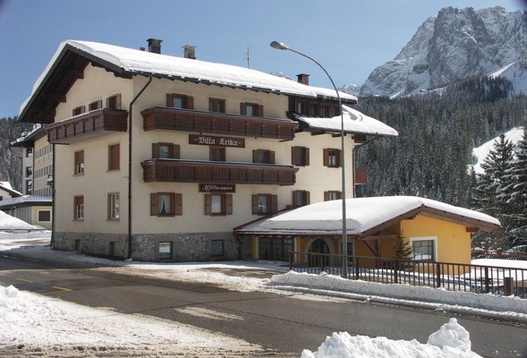 Photo exteriors Bed & Breakfast Villa Erika