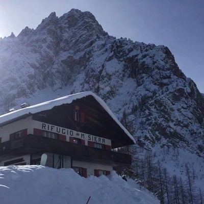 Photo exteriors Mountain hut Monte Siera