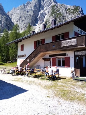 Photo exteriors Mountain hut Monte Siera