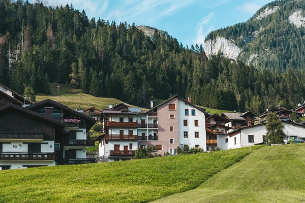 Foto Außenansicht Ferienwohnungen De Betta Aida
