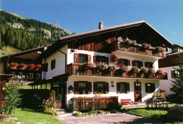 Foto esterno in estate De Mattia Giuseppina