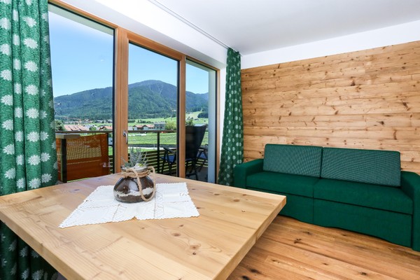 Der Wohnraum Ferienwohnungen auf dem Bauernhof Lerchnhof
