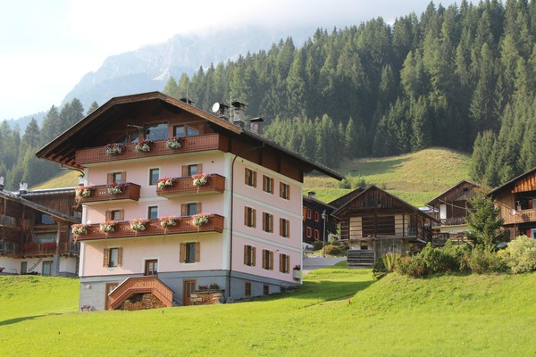 Photo exteriors Apartments Kratter Alpenplick