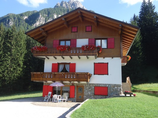 Foto Außenansicht Ferienwohnungen De Candido Miranda