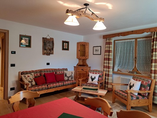 The living area Apartments Ski Hike Apartments Pecol