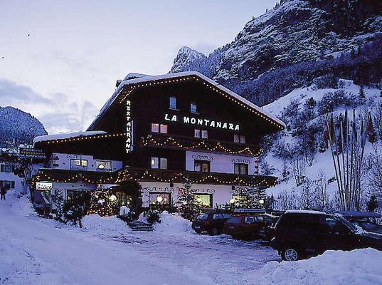 Foto Außenansicht Restaurant La Montanara