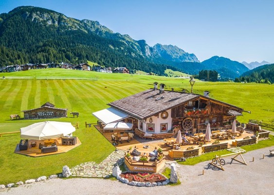 Photo exteriors Restaurant Mondschein