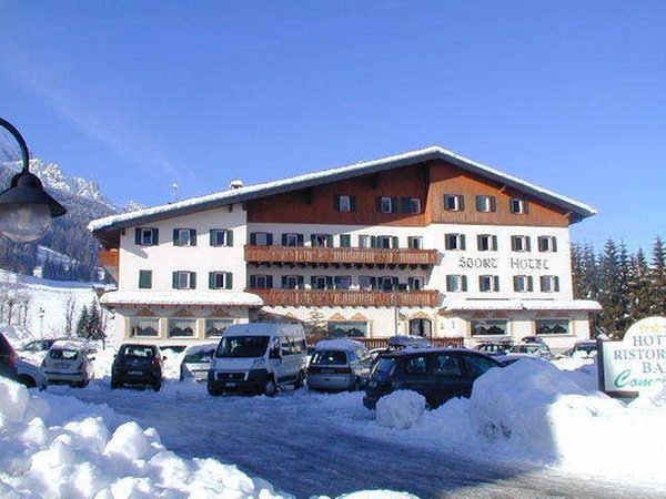 Foto Außenansicht im Winter Sport Hotel