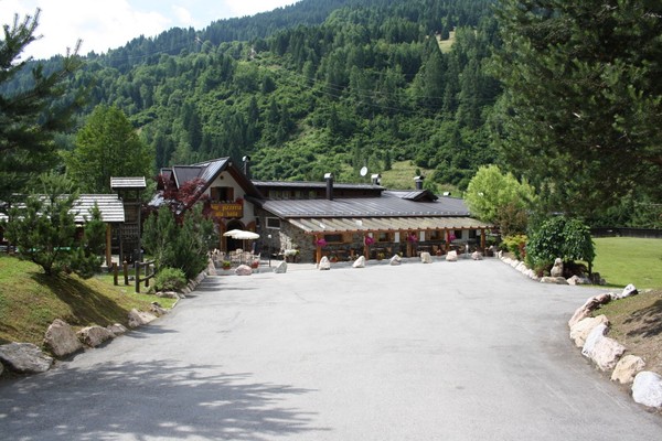 The restaurant Campolongo (Santo Stefano di Cadore) Camping Comelico