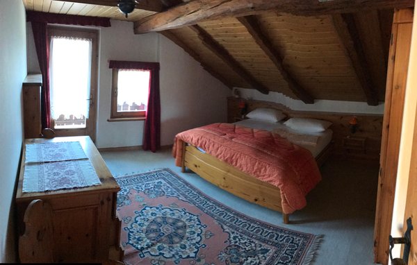 Foto vom Zimmer Ferienwohnungen De Martin Topranin Nicola