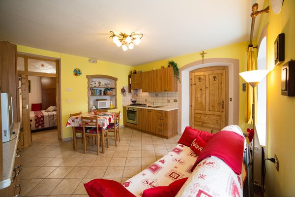 Der Wohnraum Ferienwohnung Zambelli Tortoi Pamela