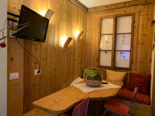 La zona giorno Appartamento De Lorenzo Buffolo Eros