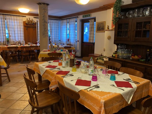 Das Restaurant Presenaio Genzianella