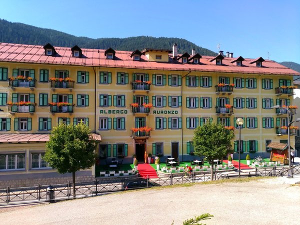 Foto estiva di presentazione Hotel Auronzo