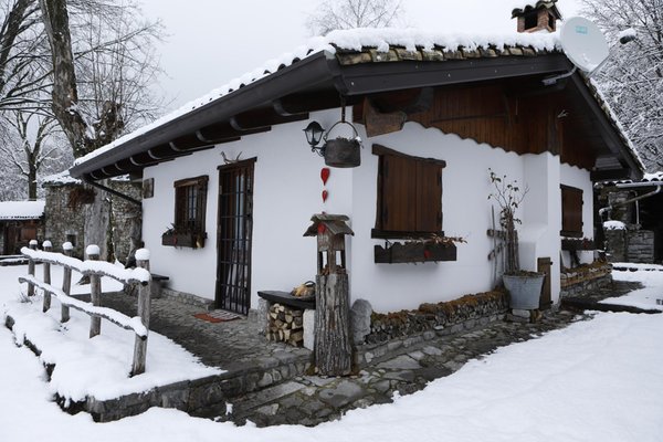 Foto esterno in inverno Tana da l'Ors