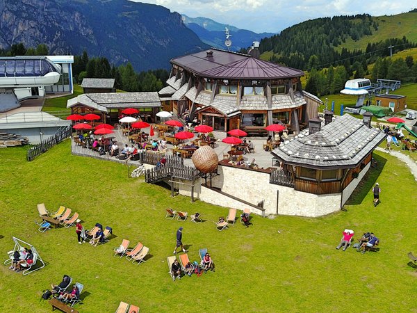 Sommer Präsentationsbild Piz Arlara - Bergrestaurant