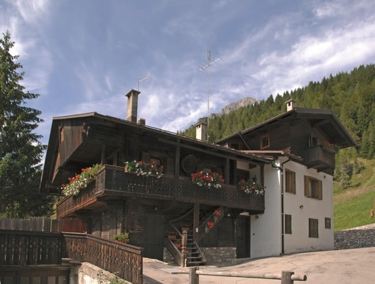 Foto Außenansicht Ferienwohnung Pomarè Puicher Alberta