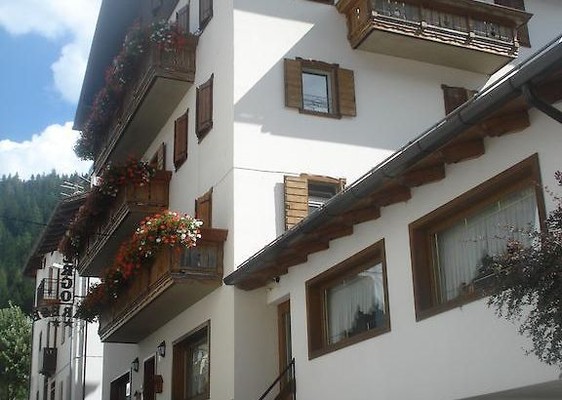 Foto Außenansicht Hotel Larese