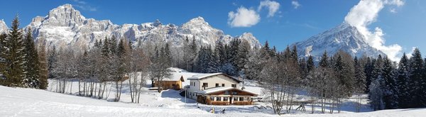 Foto esterno in inverno Alpe di Senes