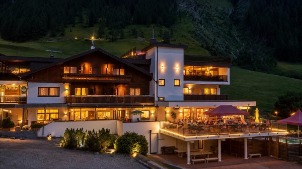 Foto esterno Hotel Knoll