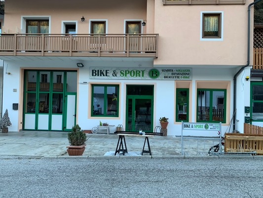 Foto Außenansicht Fahrradverleih Bike&Sport