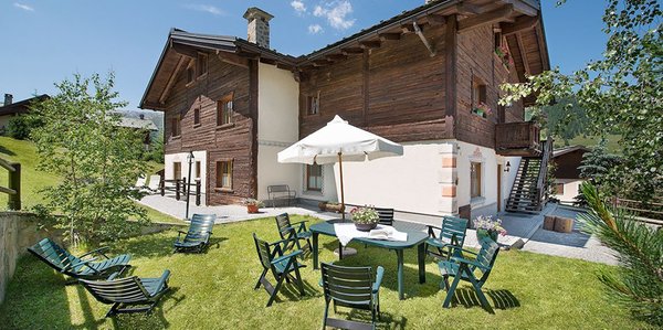 Foto esterno in estate Chalet Sonne
