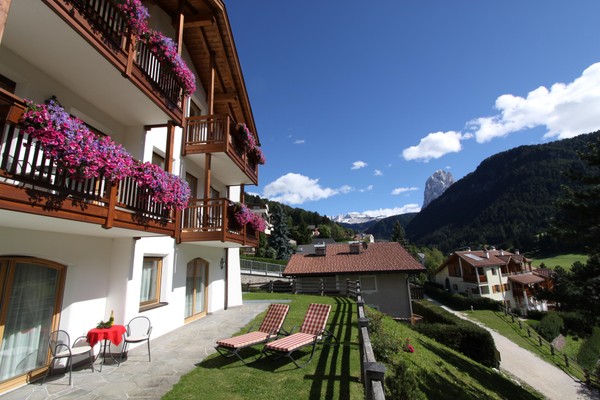 Foto esterno Residence Cësa Ladina