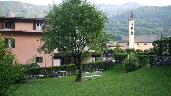 Foto esterno in estate Vanzetta Francesca