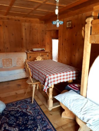 Der Wohnraum Ferienwohnungen Suite Gilardon - Tofana