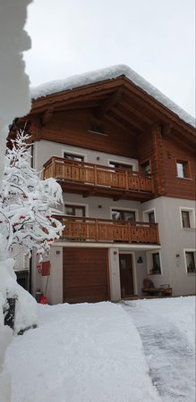Foto esterno in inverno Casa Al Rin