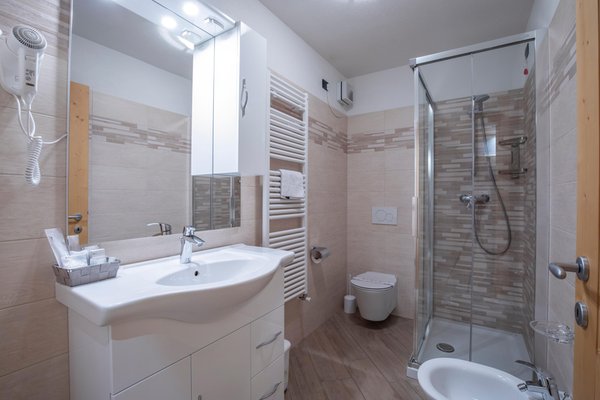 Photo of the bathroom Apartments Chalet del Bosco