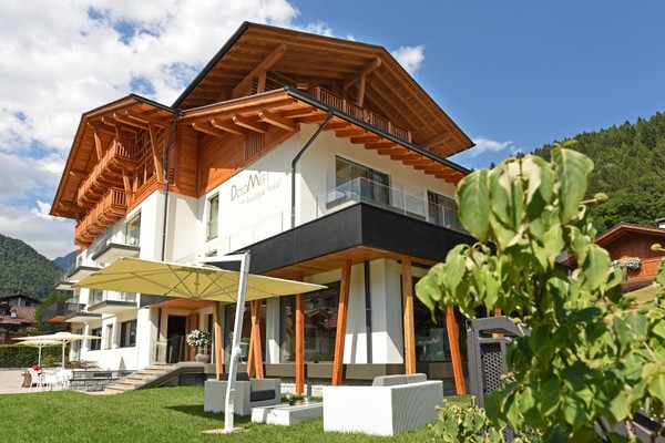Photo exteriors Dolomeet Boutique Hotel