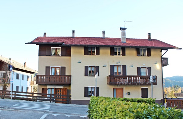 Foto Außenansicht Ferienwohnungen Casa Cristina